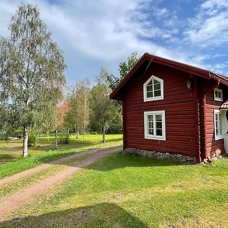 Dalastuga Med Tillgang Till Badplats Leksand Exterior foto